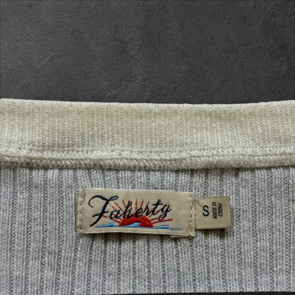 Faherty Mikki Henley Sweater Grey Organic Cotton Cashmere Ribbed Slim Fit Small - Picture 4 of 10